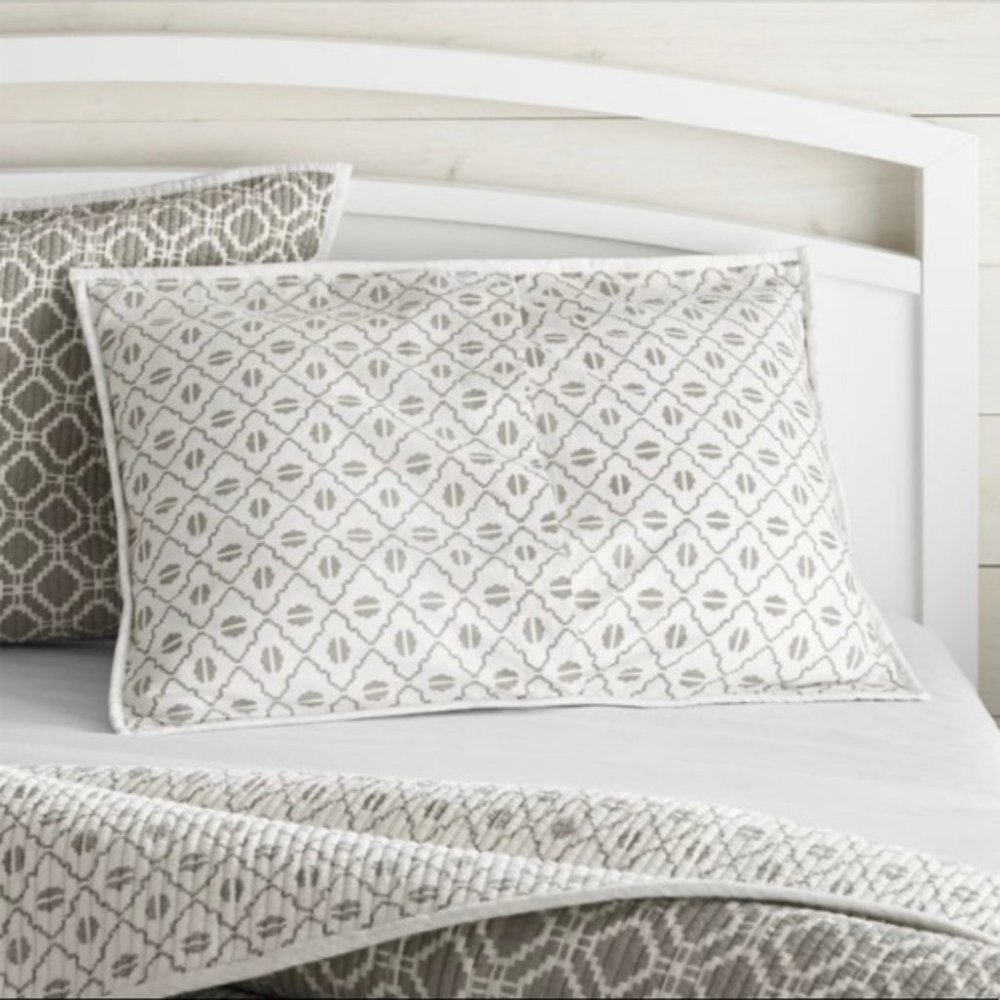 Crate&Barrel Reversible Grey F/Q Quit and Shams